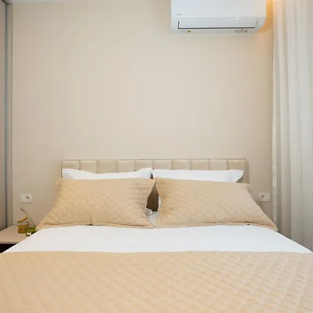 Amal New Bazaar Apartman Tirana